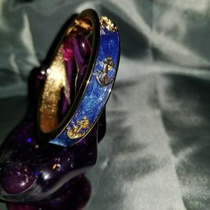 Anchor bangle bracelet